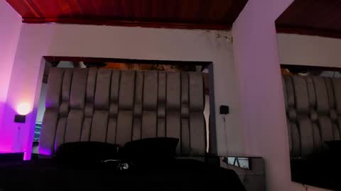 Snapshot of nikkysmiith chatting on 05-05-26, 11:29 online show from 05-05-26, 11:29