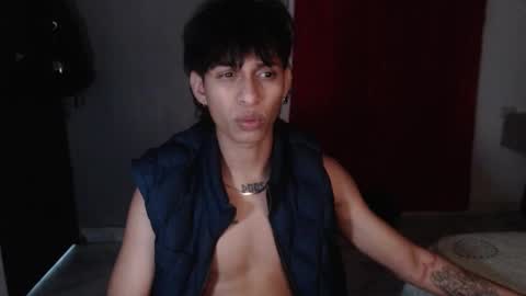 niklaus_wolf online show from 10-13-25, 06:02