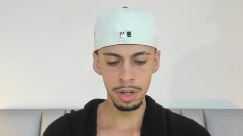    online show from 05-21-26, 11:23