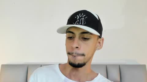    online show from 05-27-26, 09:23