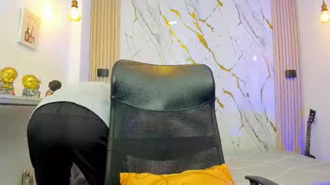    online show from 02-09-26, 04:16