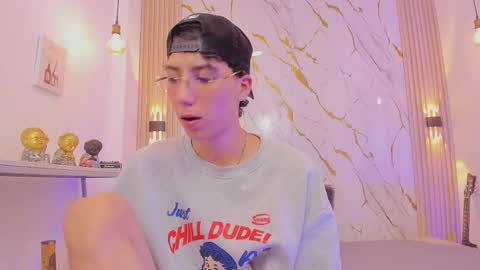    online show from 03-03-26, 04:29