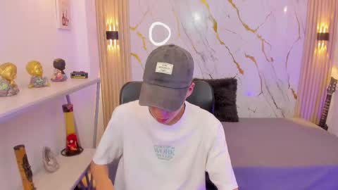    online show from 05-18-26, 04:07