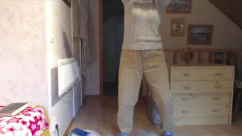 Nikole1 online show from 11-02-25, 12:18