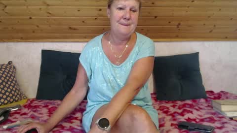 Snapshot of nikole111 chatting on 06-27-26, 11:26 Nikole1 online show from 06-27-26, 11:26