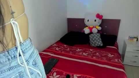 Nikole online show from 12-03-25, 03:58