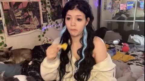 nikoli_naw online show from 10-24-25, 01:57