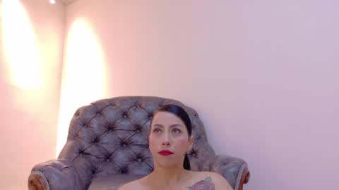 Snapshot of niky_smit chatting on 02-08-26, 11:02 NIKY SMIT online show from 02-08-26, 11:02