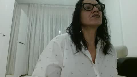 Snapshot of niky_sweet19 chatting on 02-16-26, 07:43 niky_sweet19 online show from 02-16-26, 07:43