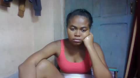 Snapshot of nilahmarie chatting on 05-21-26, 05:09 nilah online show from 05-21-26, 05:09
