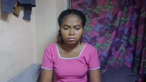 Snapshot of nilahmarie chatting on 05-26-26, 06:26 nilah online show from 05-26-26, 06:26