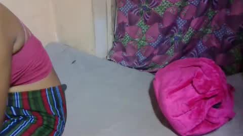 Snapshot of nilahmarie chatting on 05-28-26, 07:44 nilah online show from 05-28-26, 07:44