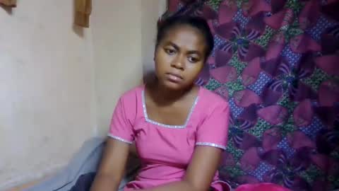 Snapshot of nilahmarie chatting on 06-05-26, 07:41 nilah online show from 06-05-26, 07:41