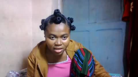Snapshot of nilahmarie chatting on 06-25-26, 06:07 nilah online show from 06-25-26, 06:07