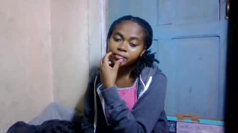 Snapshot of nilahmarie chatting on 07-07-26, 08:35 nilah online show from 07-07-26, 08:35