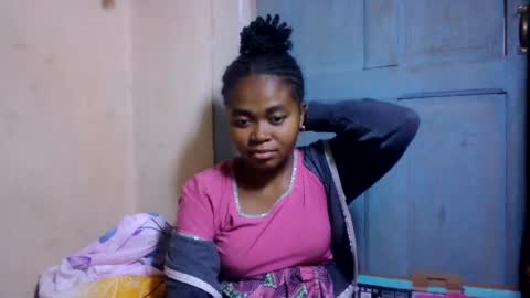 Snapshot of nilahmarie chatting on 07-10-26, 10:12 nilah online show from 07-10-26, 10:12