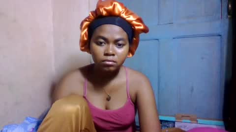 Snapshot of nilahmarie chatting on 07-14-26, 10:48 nilah online show from 07-14-26, 10:48