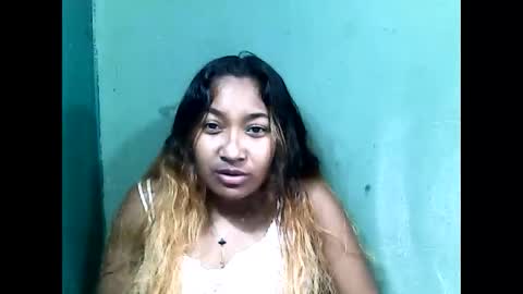 Snapshot of nilaina330940 chatting on 06-02-26, 05:31 nilaina330940 online show from 06-02-26, 05:31