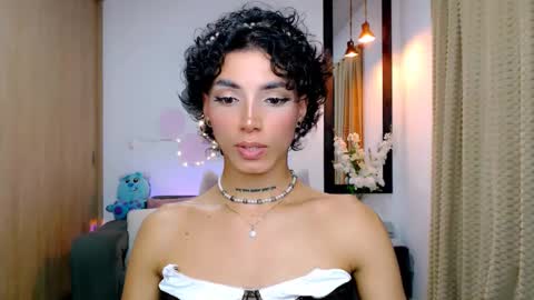 Snapshot of nilam217 chatting on 03-06-25, 03:24 Nilam online show from 03-06-25, 03:24