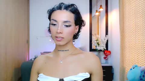 Snapshot of nilam217 chatting on 03-06-25, 08:48 Nilam online show from 03-06-25, 08:48