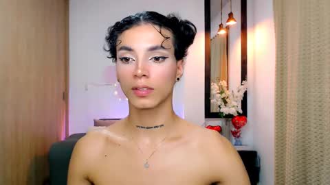 Snapshot of nilam217 chatting on 03-09-25, 10:19 Nilam online show from 03-09-25, 10:19