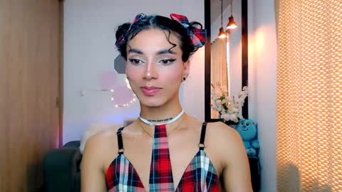 Snapshot of nilam217 chatting on 03-09-25, 07:15 Nilam online show from 03-09-25, 07:15