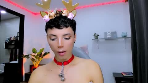 Snapshot of nilam217 chatting on 10-04-25, 11:58 Nilam online show from 10-04-25, 11:58