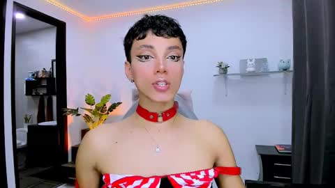 Snapshot of nilam217 chatting on 10-09-25, 10:08 Nilam online show from 10-09-25, 10:08