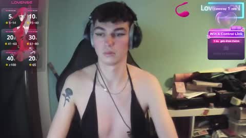 icynina online show from 12-16-24, 08:58