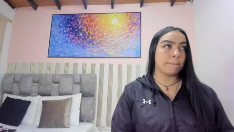 Snapshot of nina_glow_ chatting on 04-20-26, 11:13 nina_glow_ online show from 04-20-26, 11:13