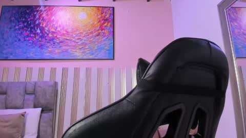 Snapshot of nina_glow_ chatting on 05-06-26, 11:37 nina_glow_ online show from 05-06-26, 11:37