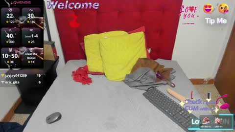 Nina online show from 01-26-25, 02:24