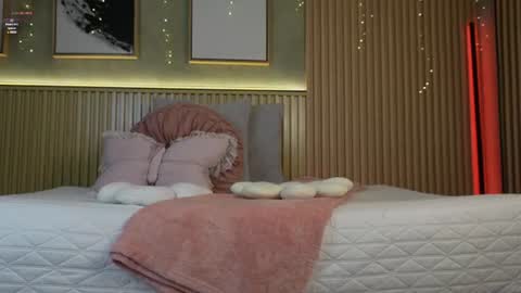 Snapshot of nina_soul chatting on 07-12-26, 11:45 NINA online show from 07-12-26, 11:45