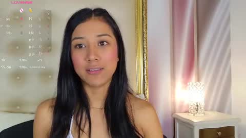 Snapshot of ninabravur chatting on 07-11-26, 01:25 NINA BRAVU online show from 07-11-26, 01:25