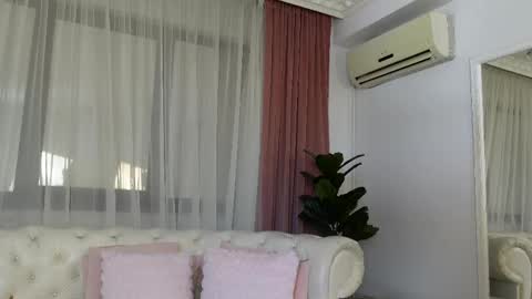 NinaCrystal online show from 05-30-26, 09:28