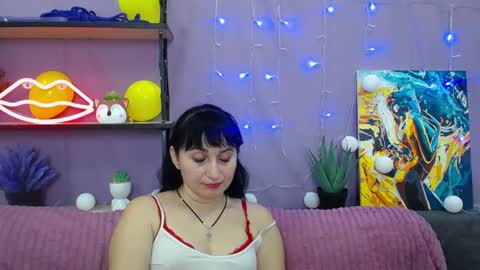 ninaflawlees online show from 01-27-25, 02:42