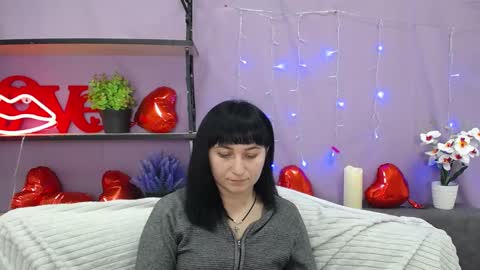 ninaflawlees online show from 03-08-25, 12:44