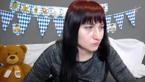 ninaflawlees online show from 09-28-25, 12:10