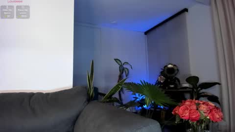 Nina Sara online show from 02-05-25, 04:27