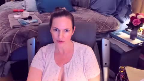 Nina Jaymes online show from 01-21-25, 06:11