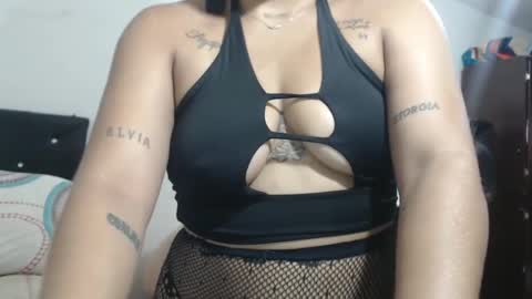 Ninapalmer online show from 10-05-25, 09:02