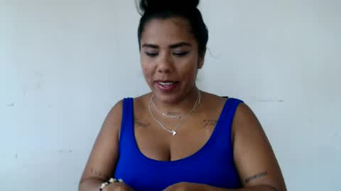 Snapshot of ninapalmer chatting on 06-30-26, 07:15 Ninapalmer online show from 06-30-26, 07:15