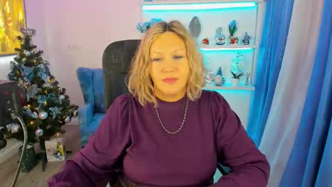 ninastarle online show from 12-16-25, 09:14