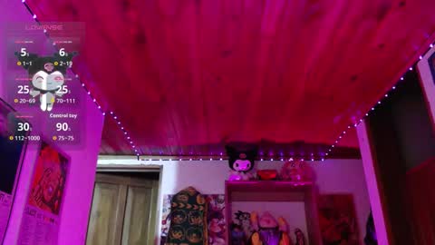 Ninfa  online show from 12-20-25, 12:40