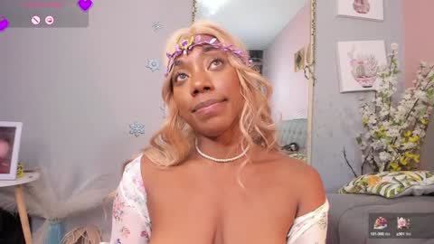 NINI  online show from 01-19-25, 09:02