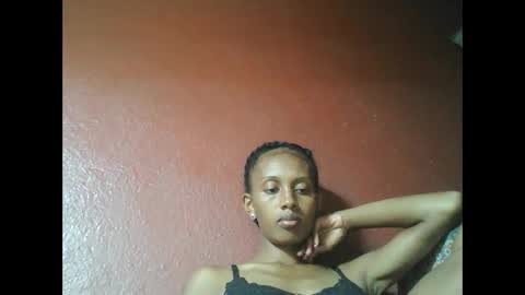 Snapshot of ninie246746 chatting on 02-16-25, 01:27 ninie246746 online show from 02-16-25, 01:27