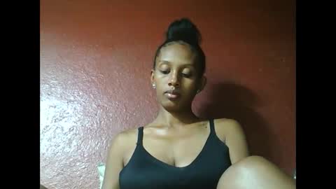 Snapshot of ninie246746 chatting on 02-25-25, 12:13 ninie246746 online show from 02-25-25, 12:13