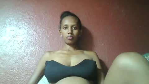 Snapshot of ninie246746 chatting on 02-26-25, 02:14 ninie246746 online show from 02-26-25, 02:14