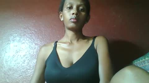 Snapshot of ninie246746 chatting on 02-27-25, 03:26 ninie246746 online show from 02-27-25, 03:26