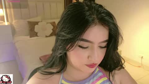 Snapshot of ninna_sweet_ chatting on 04-24-26, 02:19 Nina online show from 04-24-26, 02:19